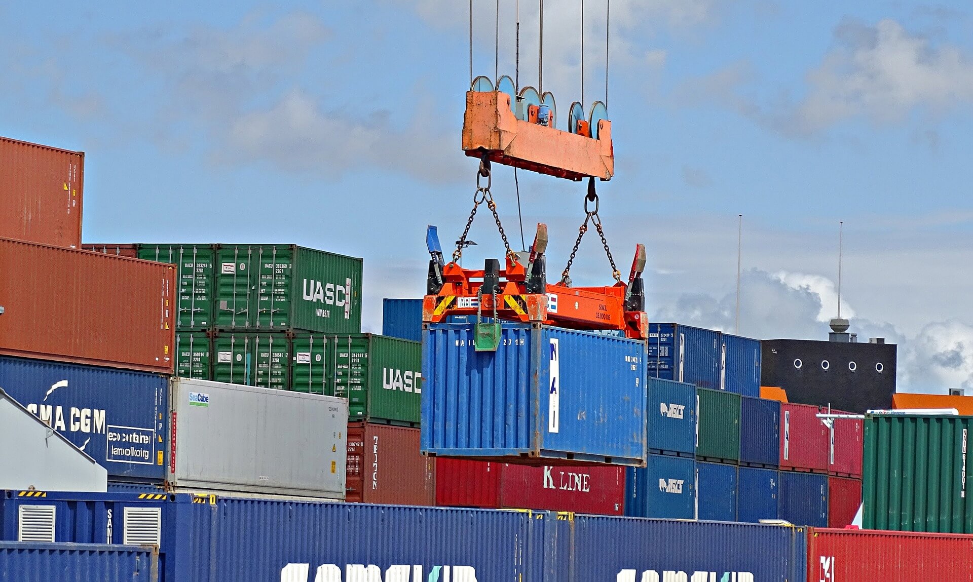 Logística Portuária e Transporte